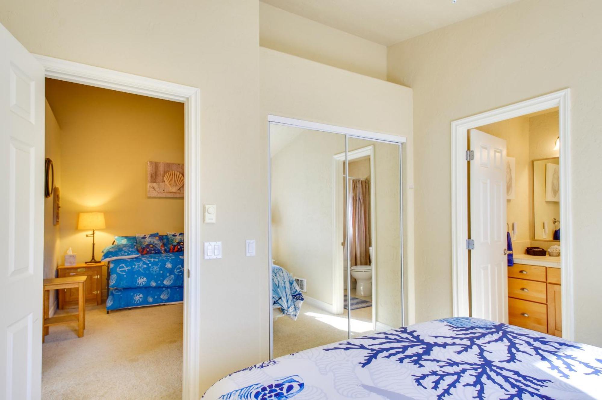 Quiet Waterfront Escape With Hot Tub And Beach Access! جولد بيتش المظهر الخارجي الصورة