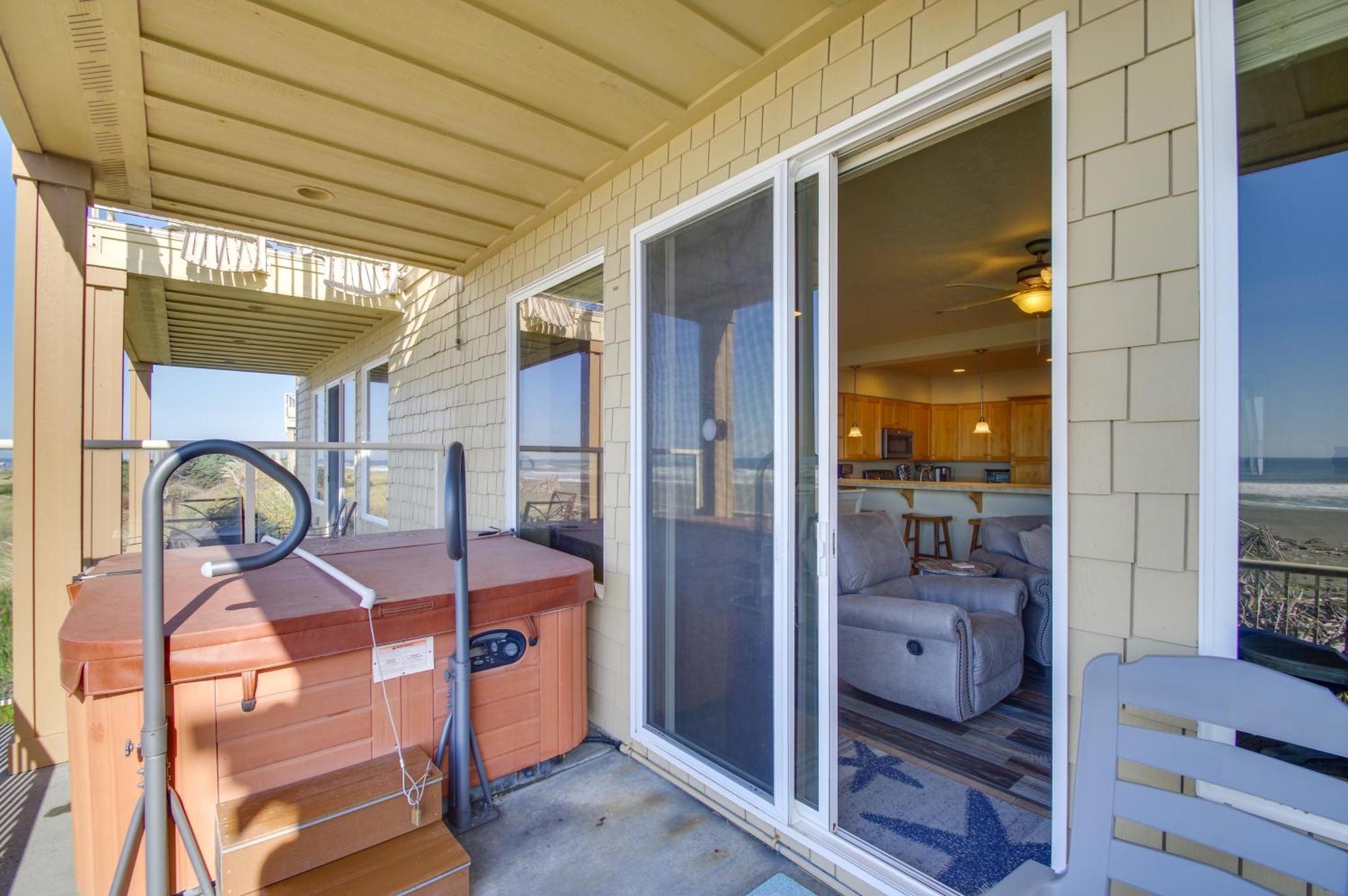 Quiet Waterfront Escape With Hot Tub And Beach Access! جولد بيتش المظهر الخارجي الصورة