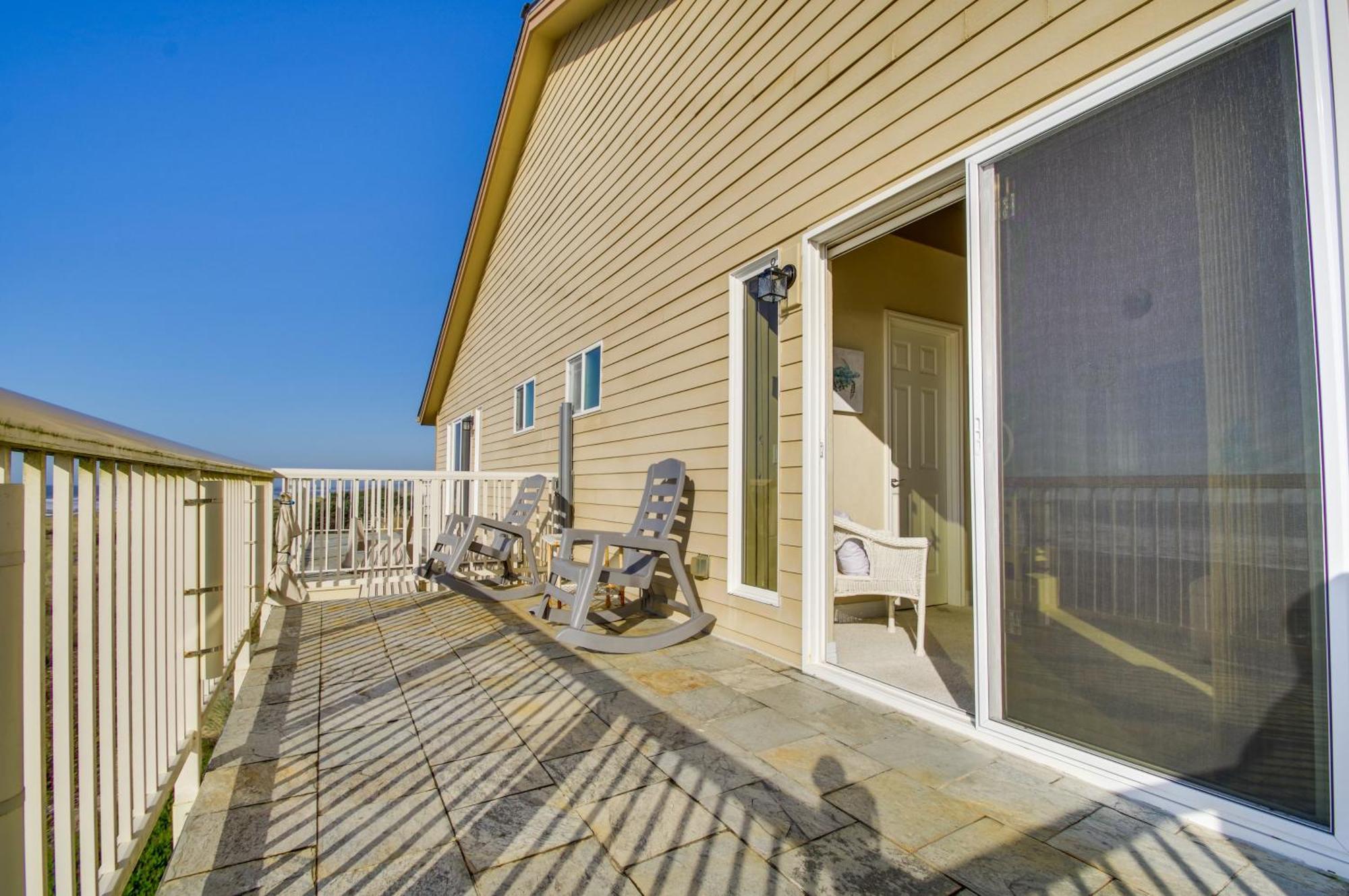 Quiet Waterfront Escape With Hot Tub And Beach Access! جولد بيتش المظهر الخارجي الصورة