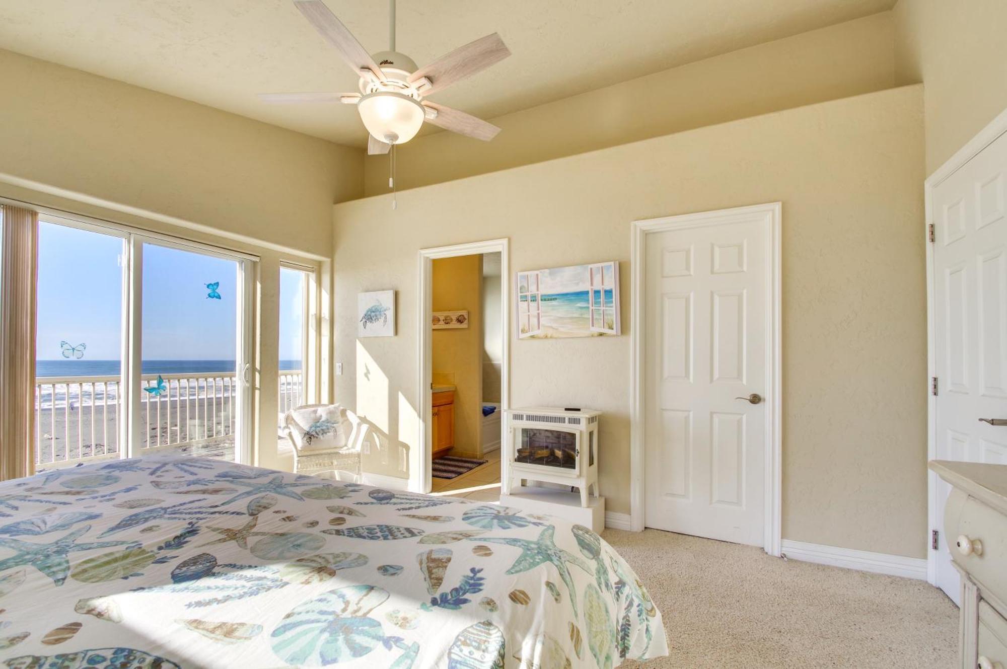 Quiet Waterfront Escape With Hot Tub And Beach Access! جولد بيتش المظهر الخارجي الصورة